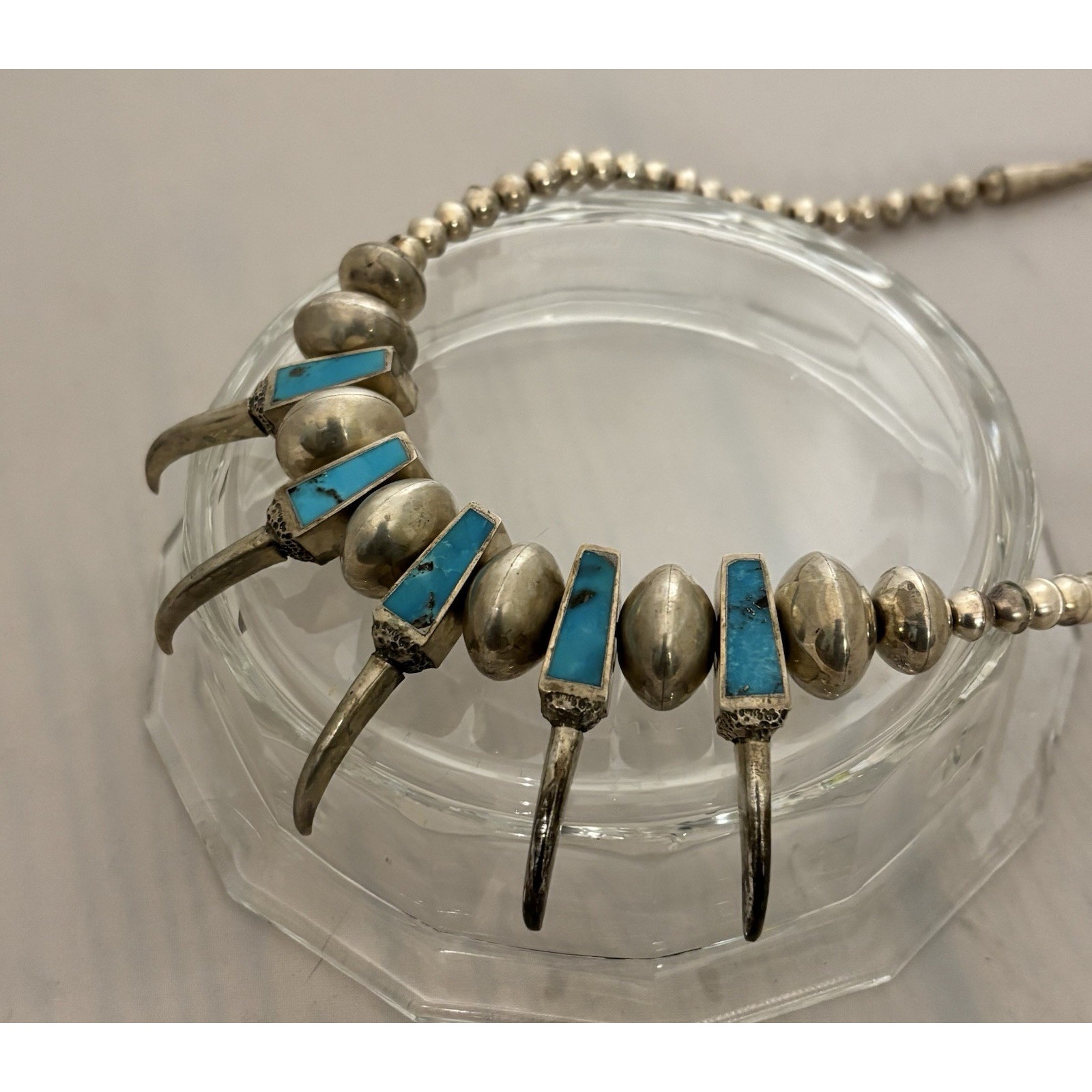Vintage Navajo Sterling Turquoise Bear ClawBird Talon Bead Necklace 205 850$